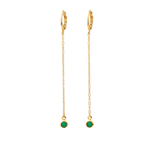 Charger l'image dans la galerie, Boucles d'oreilles longues Ice émeraude Guila Paris
